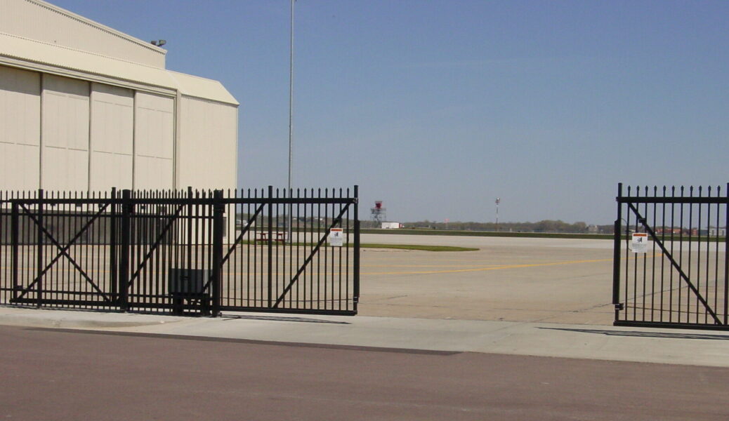 EFS-10 w Plugs DD Gate