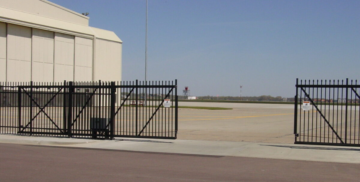 EFS-10 w Plugs DD Gate