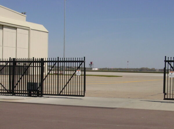 EFS-10 w Plugs DD Gate EFS-10 w Plugs DD Gate